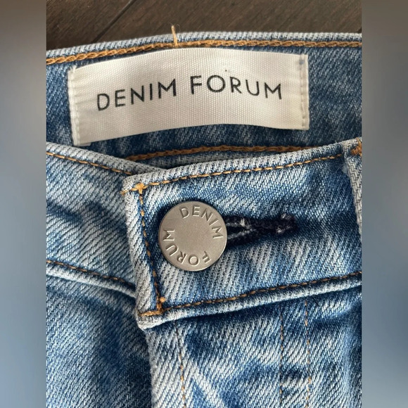 Aritzia Denim Forum The Yoko High Rise Slim Jeans size 24W/27L - Picture 4 of 5